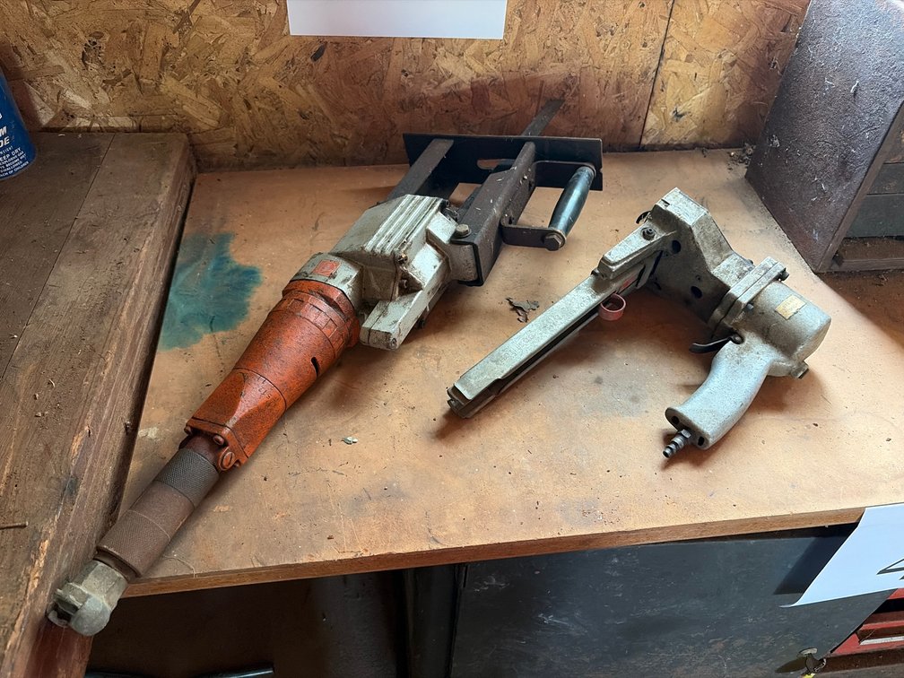 Fein pneumatic saw model MOT 6-18-1