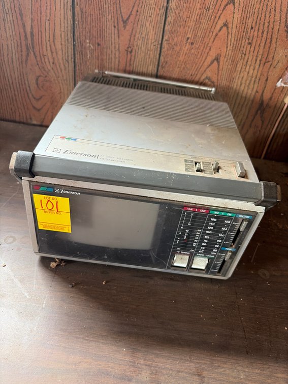 Emerson 5.5 color television am/fm receiver