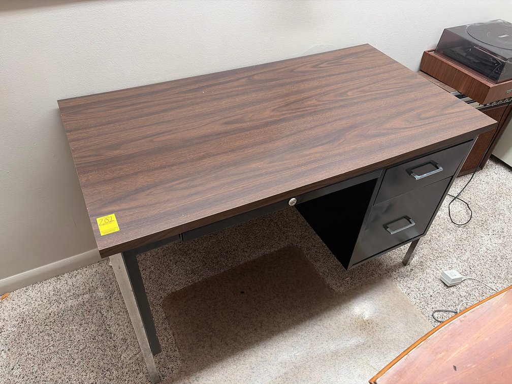 Cabinet desk