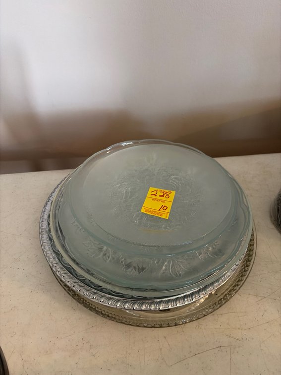 Stack of glass plates