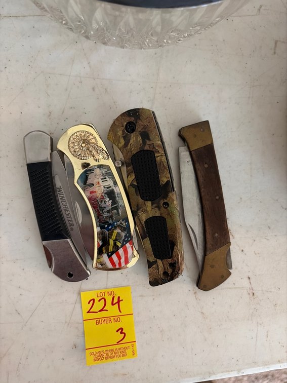 Frost knife; winchester knife; 2 pocket knifes