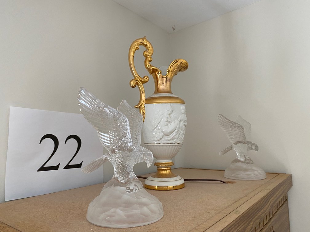 GOLD LEAF URN AND TWO CRYSTAL EAGLES