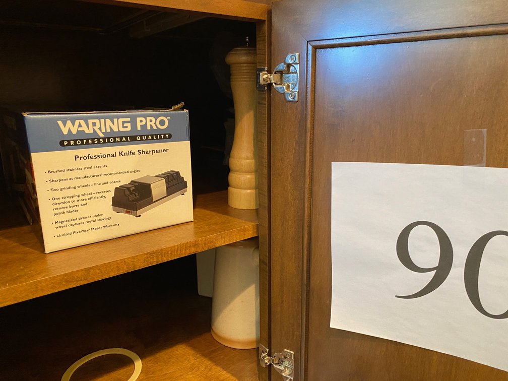 WARING PRO PROFESSIONAL KNIFE SHARPENER