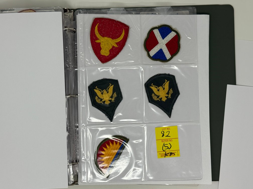 5 MILITARY BADGES