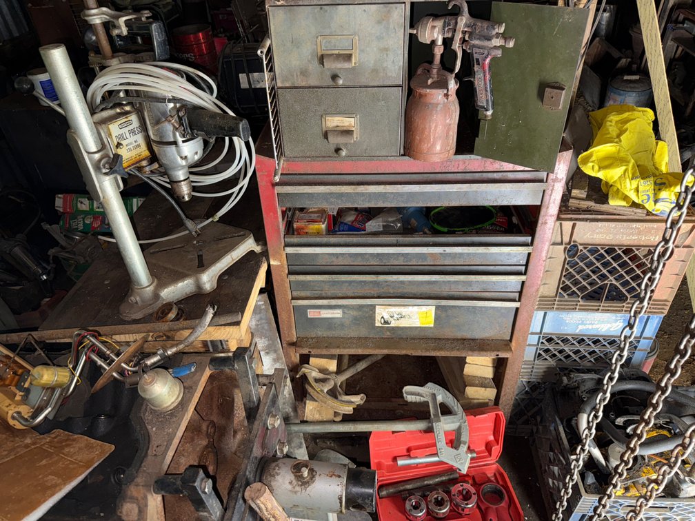 CRAFTSMAN TOOLBOX WITH CONTENTS