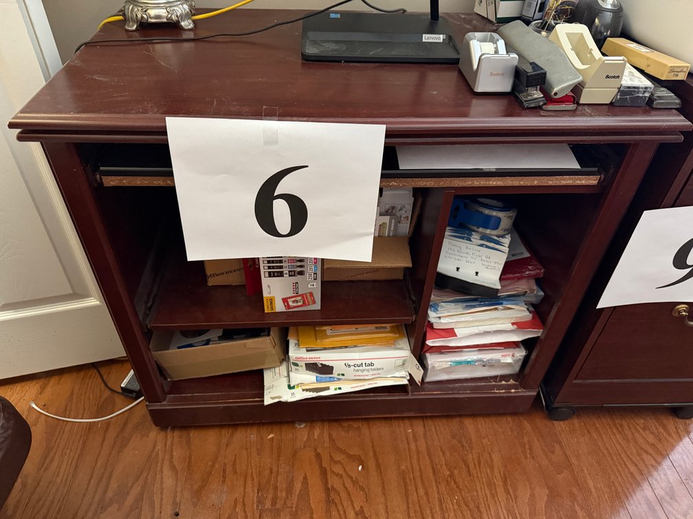 CHERRY STYLE +/- 36x20\uFFFd DESK W/ SHELVES AND KEYBOARD PULL OUT