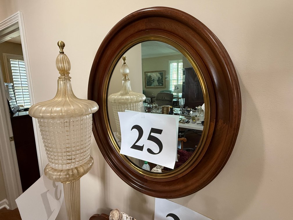 OVAL MIRROR FRAMED