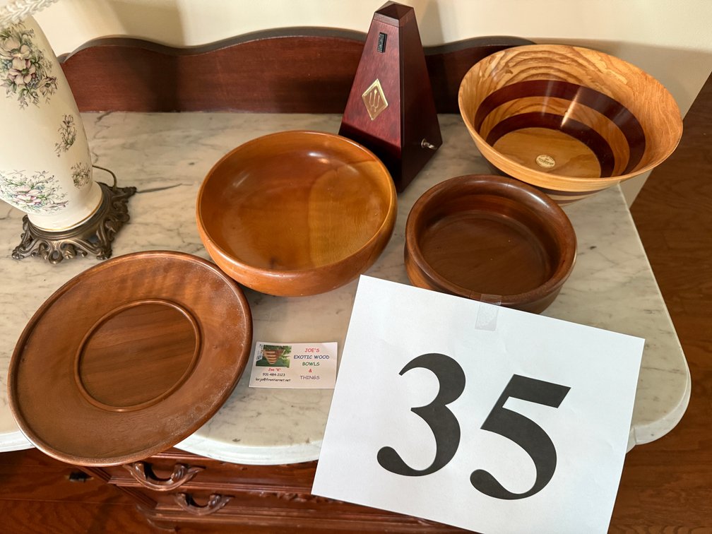WOOD BOWLS AND METRONOME