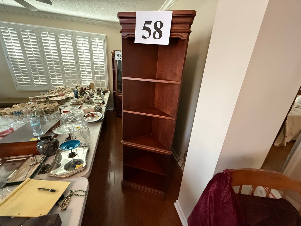 5 SHELF CORNER CURIO