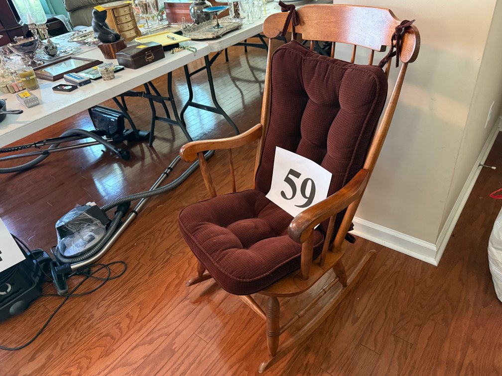 SPINDLEBACK ROCKING CHAIR