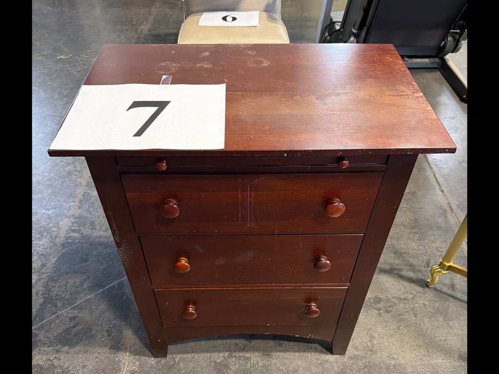 KINCAID 3 DRAWER PULLOUT SIDE TABLE