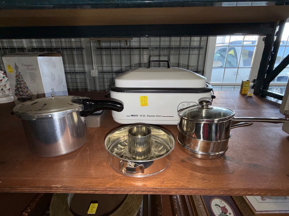 NESCO 18QT ROASTER OVEN; PRESSURE COOKER; SPRING FORM PAN;