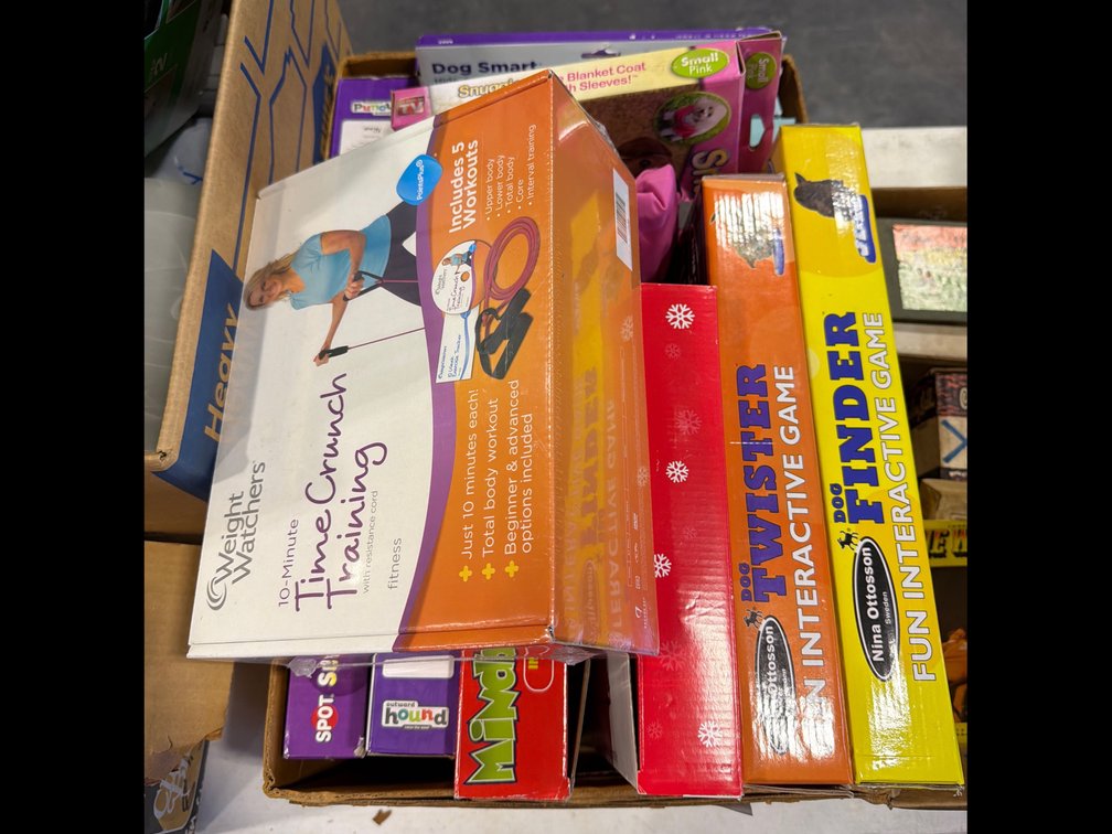 VARIOUS GAMES IN BOX