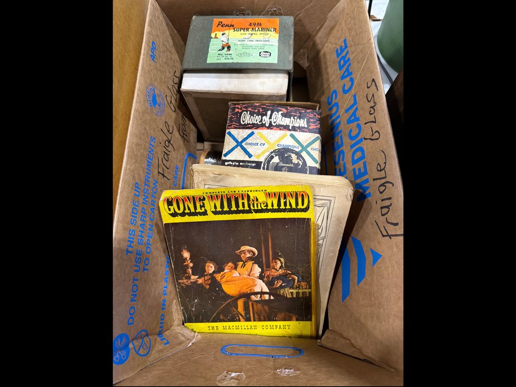 BOX OF MISC