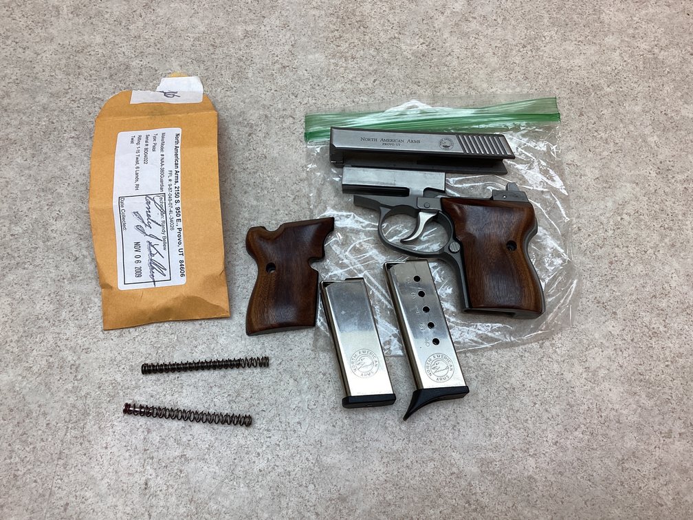 North American Arms, Model Guardian, .380 auto, SN BD0400, PERMIT REQUIRED!!