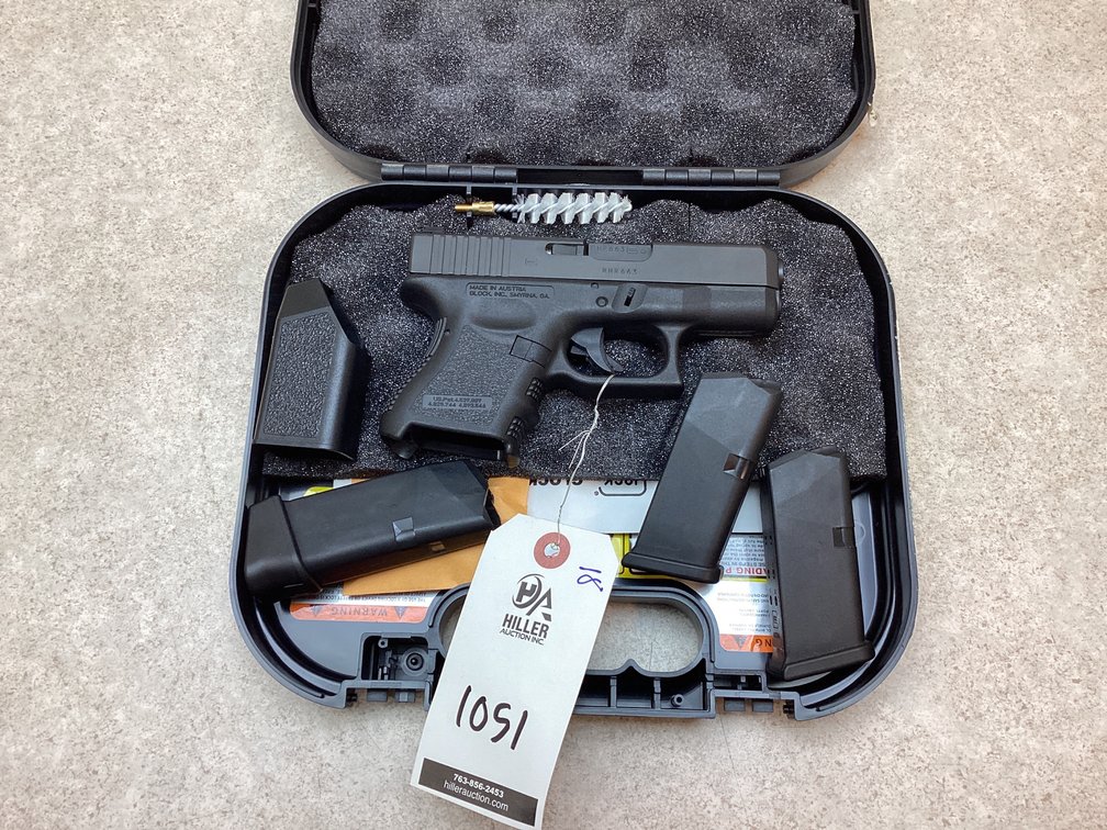 Glock, Model 27, .40cal, SN RHR663, PERMIT REQUIRED!!!