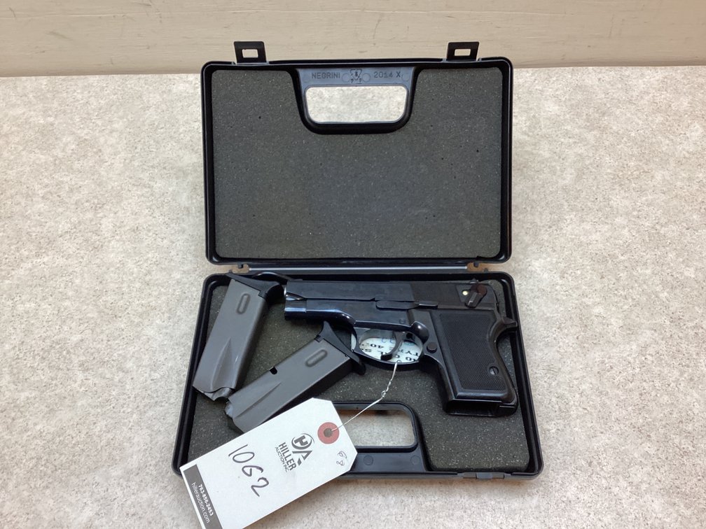 FEG, Model 40RZ, .40cal, SN NZ00192