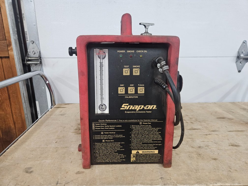 Snap-On Evaporative Emissions Tester