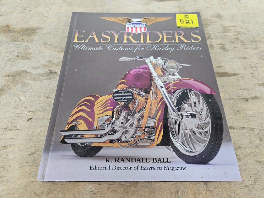 Easy riders Ultimate Customs H-D Book