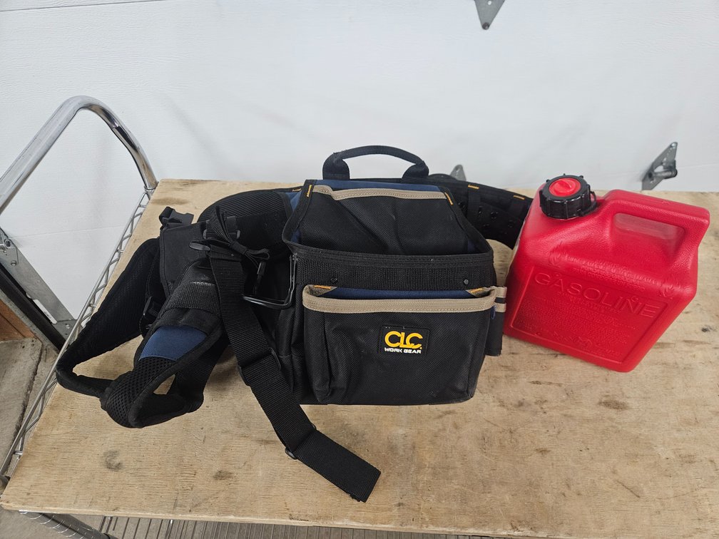 New Carpenters Combo Apron & 1 Gal. Gas Can