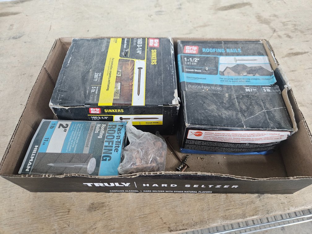 Assorted Roofing & Sinker Nails