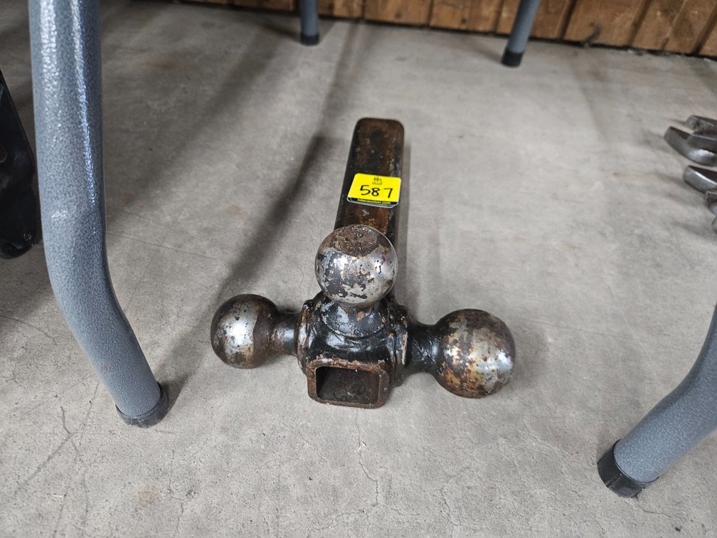 3 Way Hitch