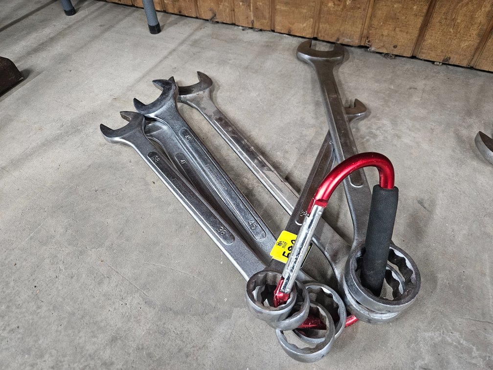Pittsburg Metric Wrenches
