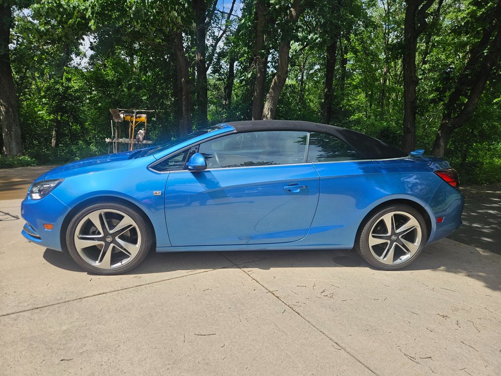 2017 Buick Cascada convertible VIN#W04WJ3N59HG028938