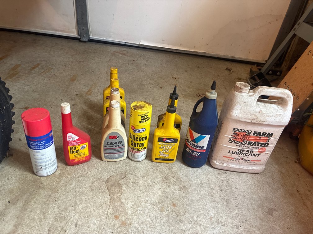 Assorted oils