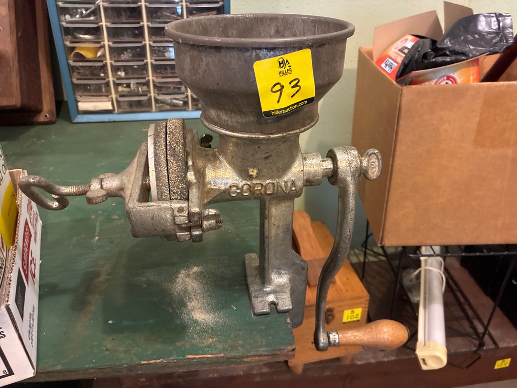 Corona clamp on cast iron grinder