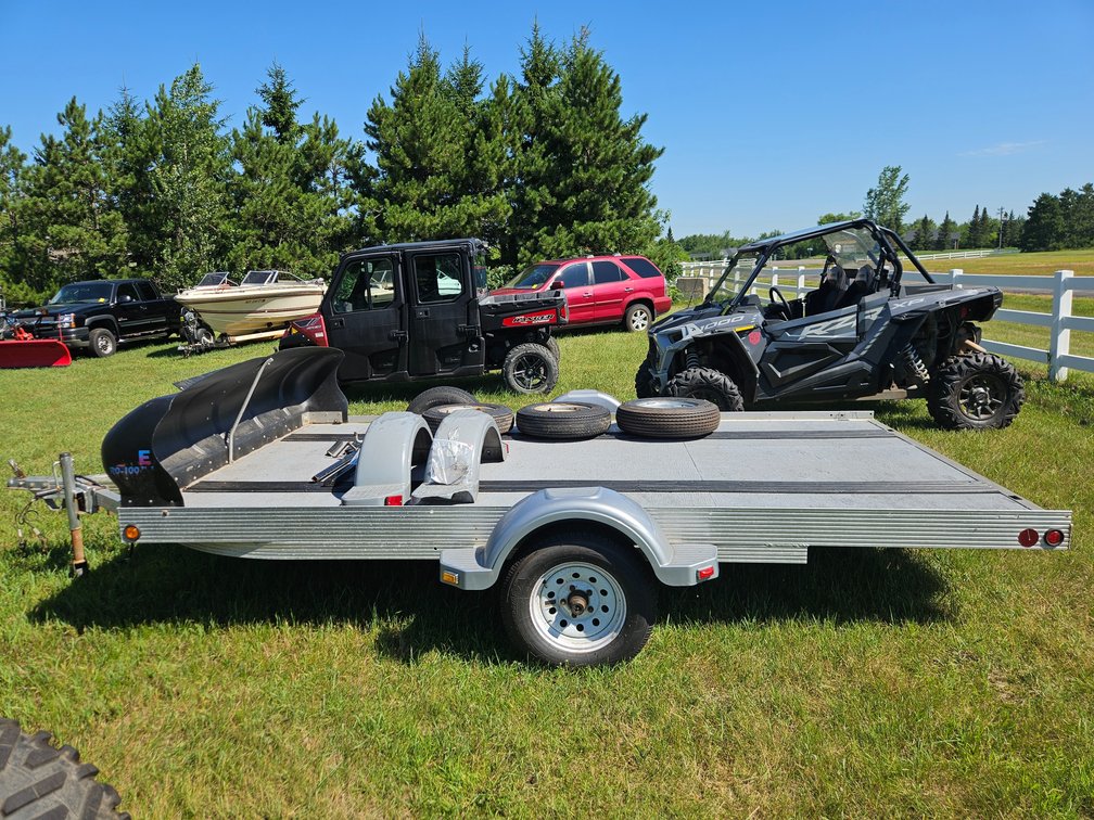 1999 2 Place Snowmobile Trailer VIN-5A8UC1125X2050662