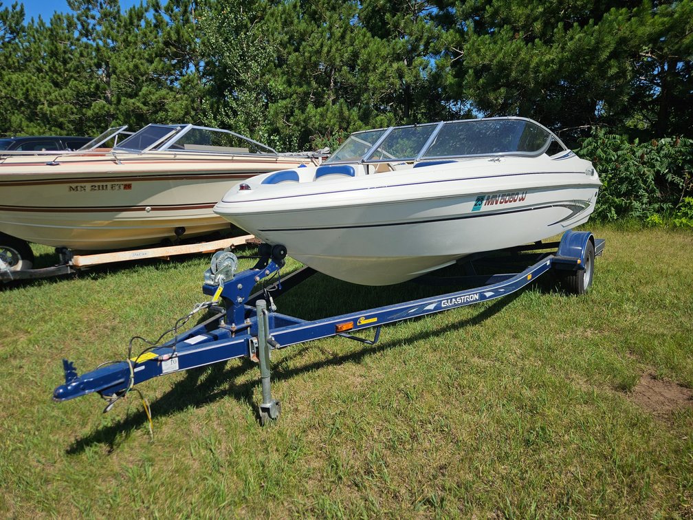 2002 Glastron SX175 Boat Hull#GLA32175B202 and EZ Loader trailer
