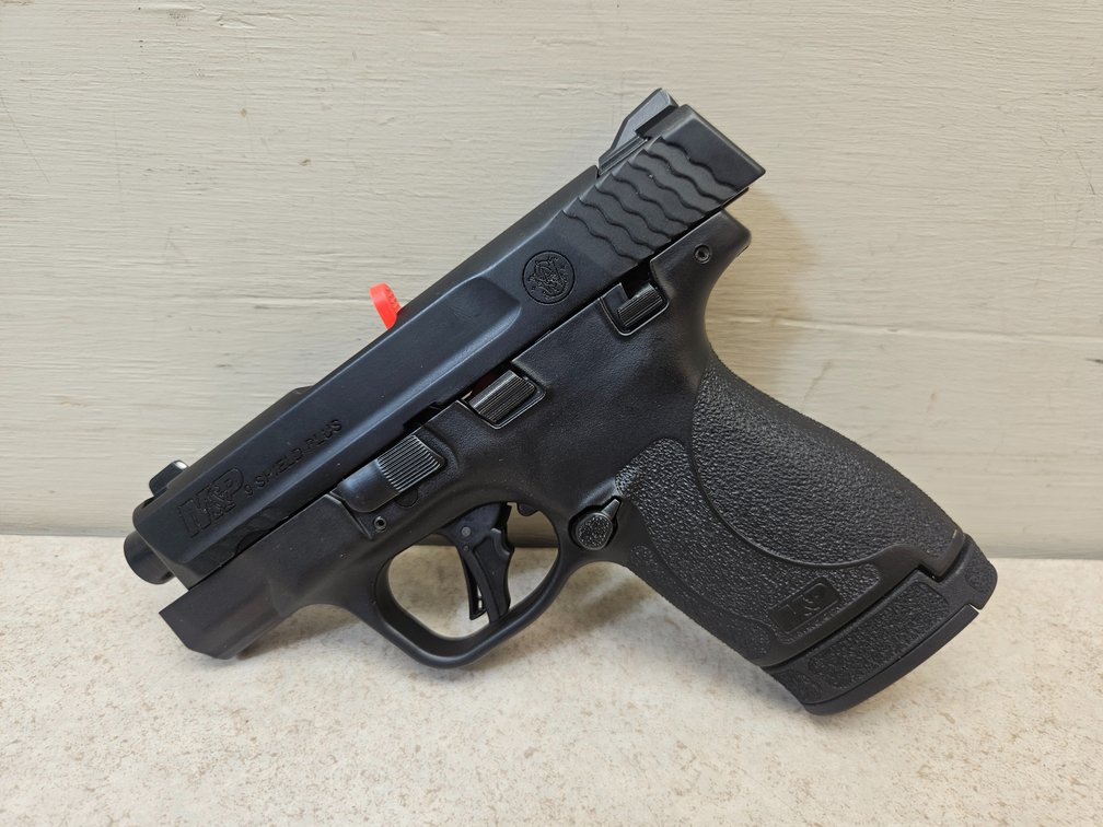 Smith & Wesson M&P9 Shield Plus SN-JHA9110 Permit Required!!