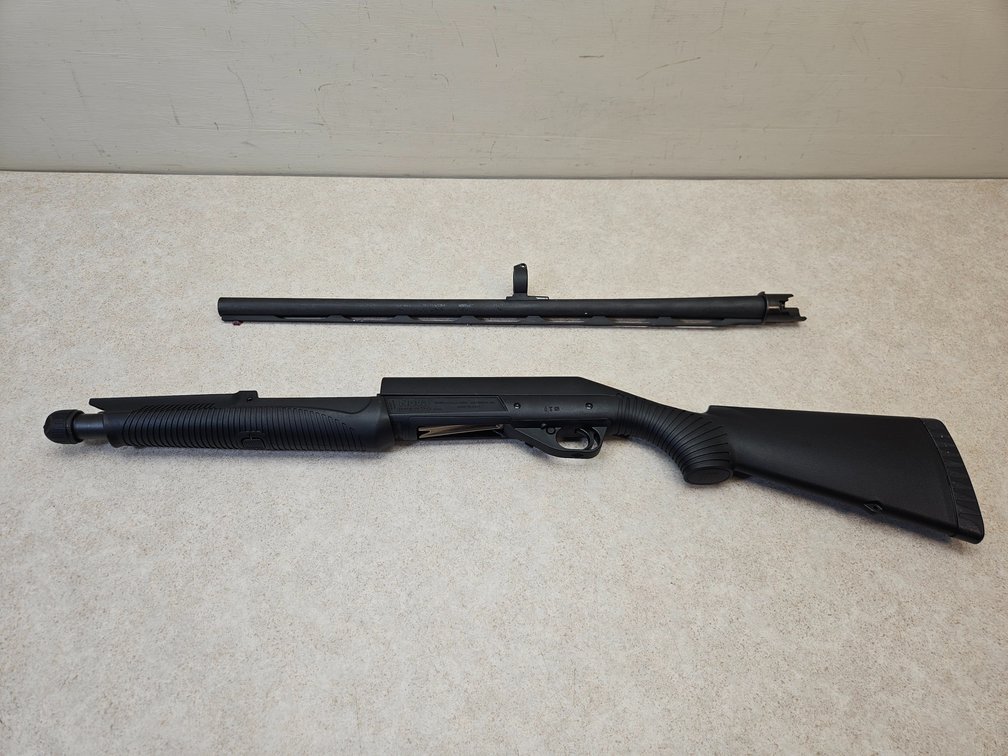 Benelli Nova SN# Z806328R16 12 Ga
