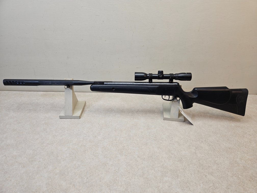 Benjamin Prowler BP2SXS SN# 819X10650 .22 Air Rifle
