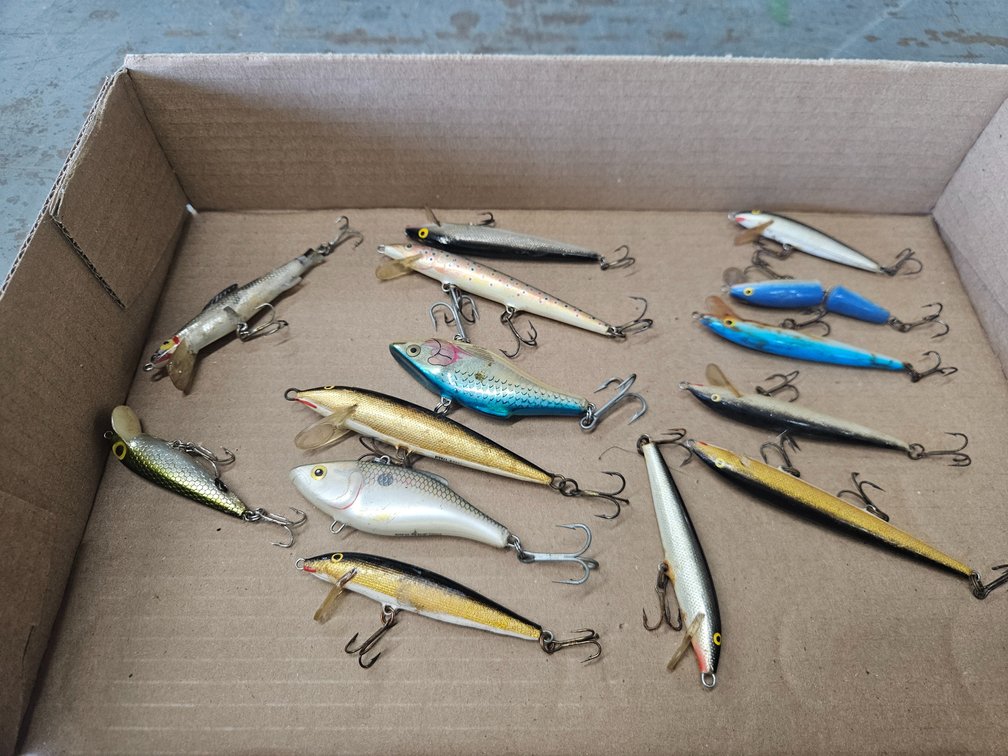 Fishing lures