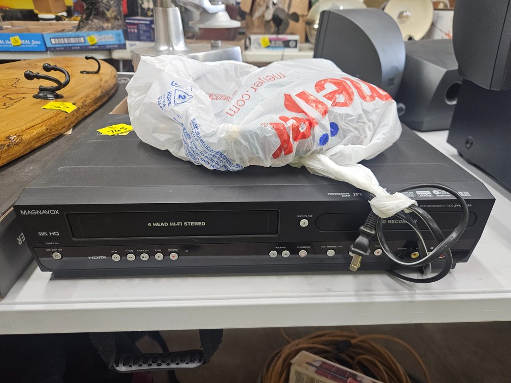 DVD/VCR combo