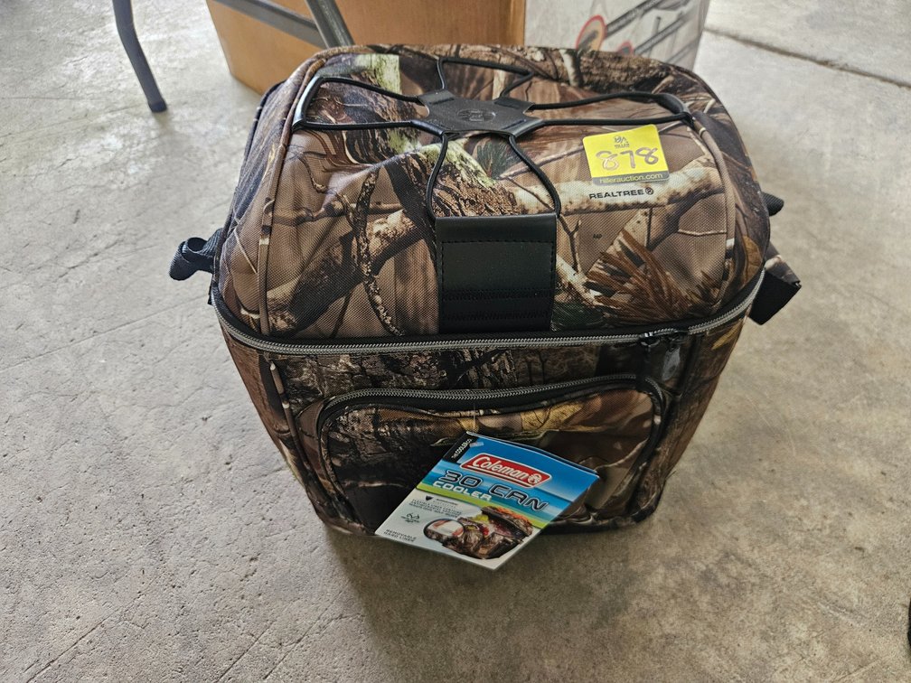 Coleman 30 Can Camo Cooler