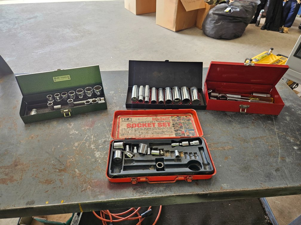 4 Socket Wrench Sets
