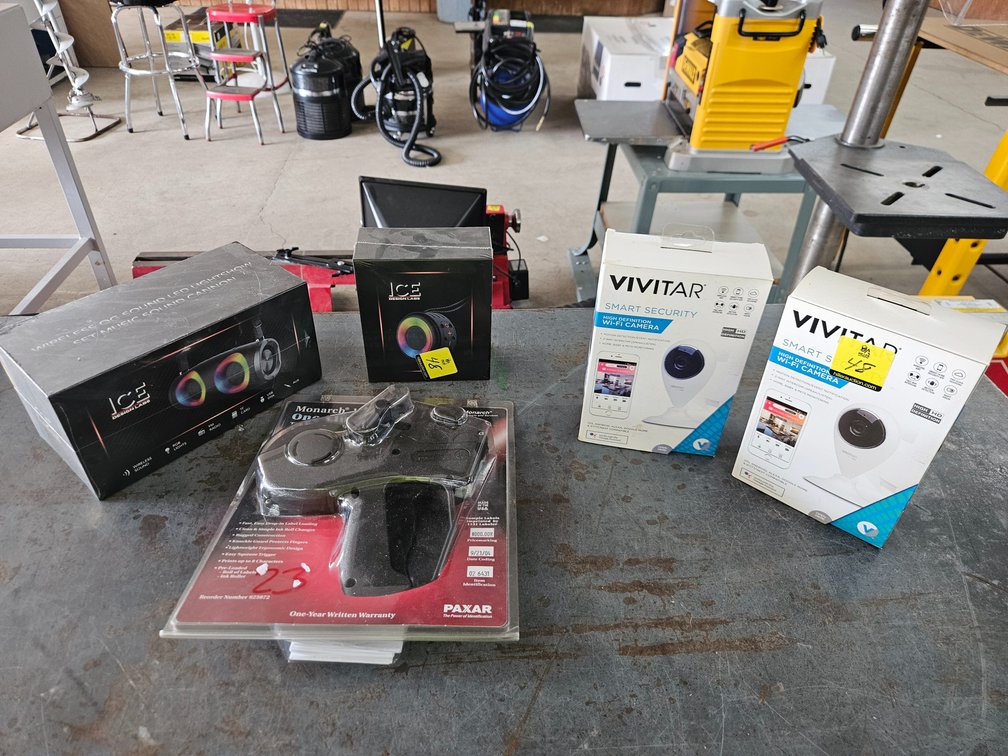 2 Wi-Fi Cameras, 2 Ice Speakers & One Line Labeler