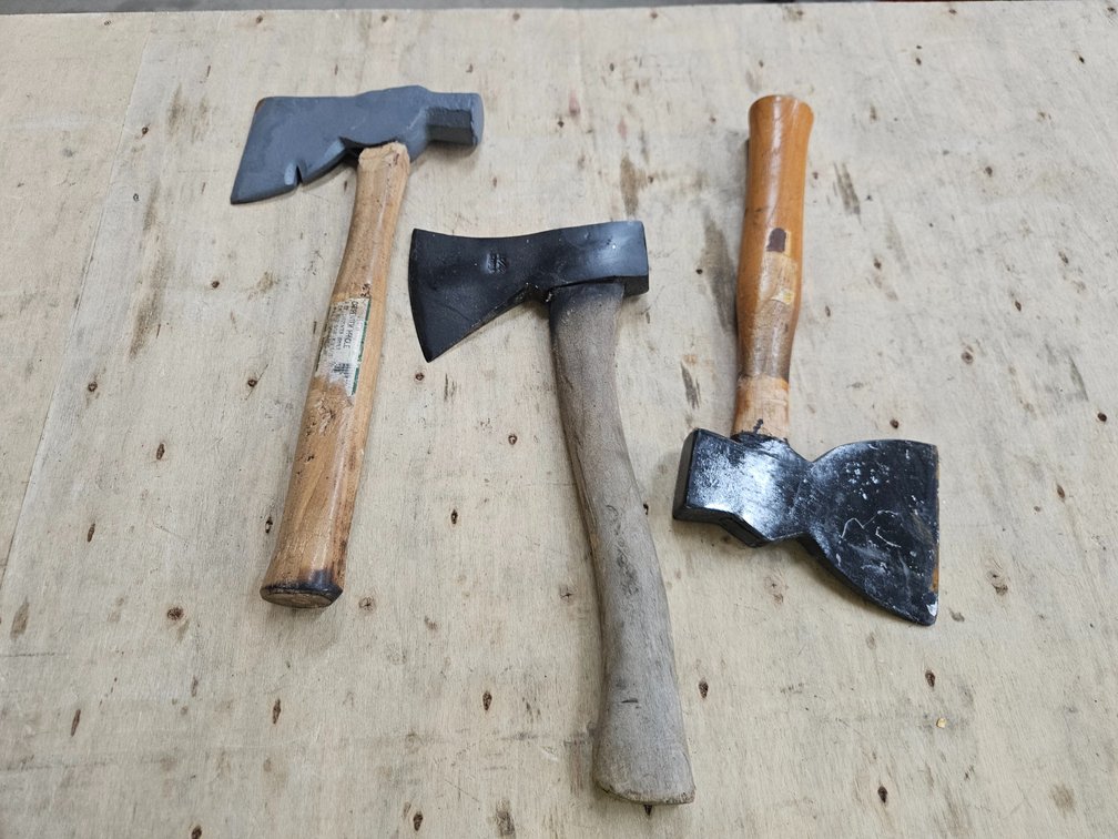3 Hatchets