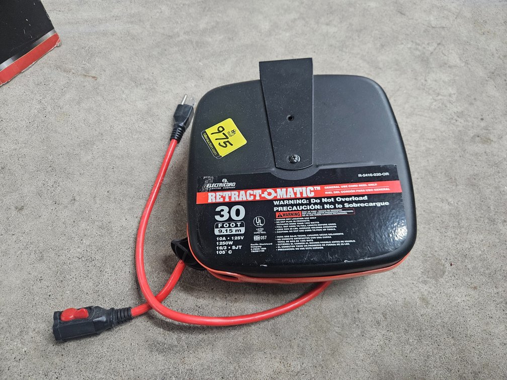 30' Retractable  Hanging Cord Reel