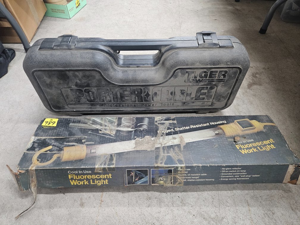 Porter Cable Tiger Saw & Work Light