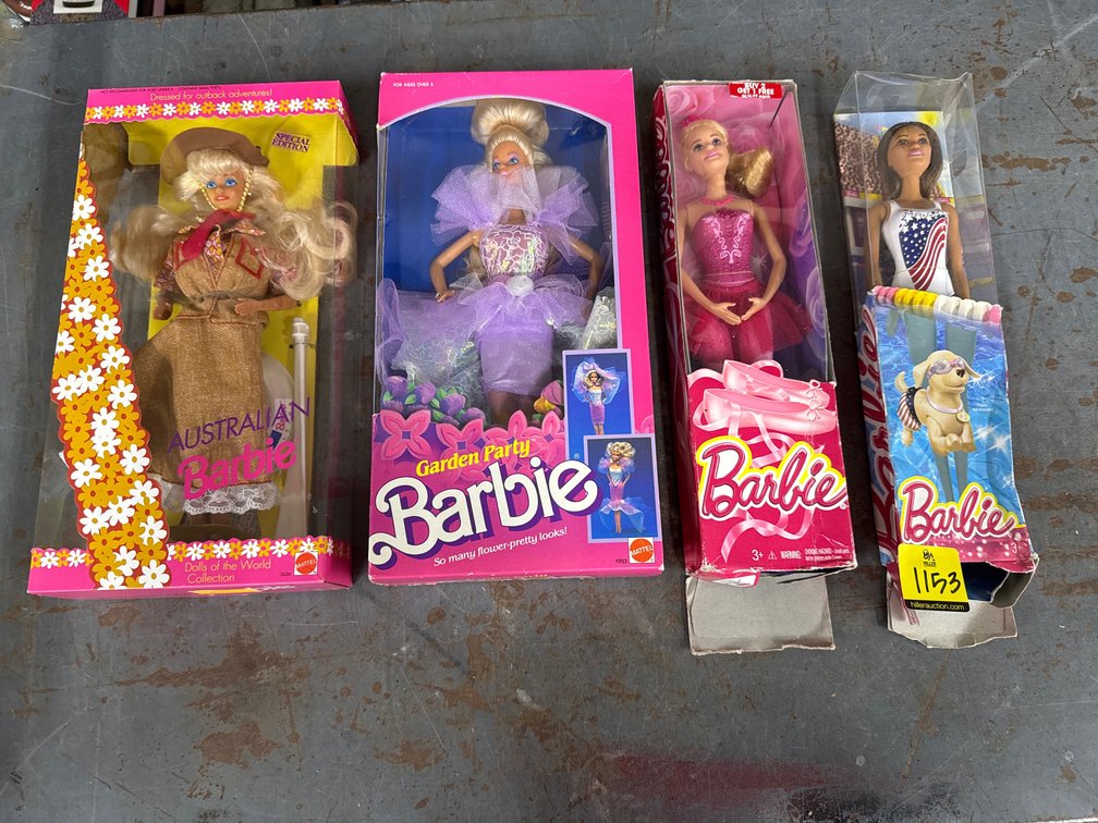 Australian, Garden Party, Ballerina, Swimmer Barbies