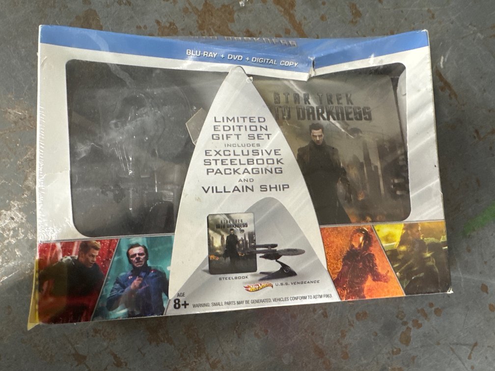 Star Trek "Into Darkness" DVD set with Ship