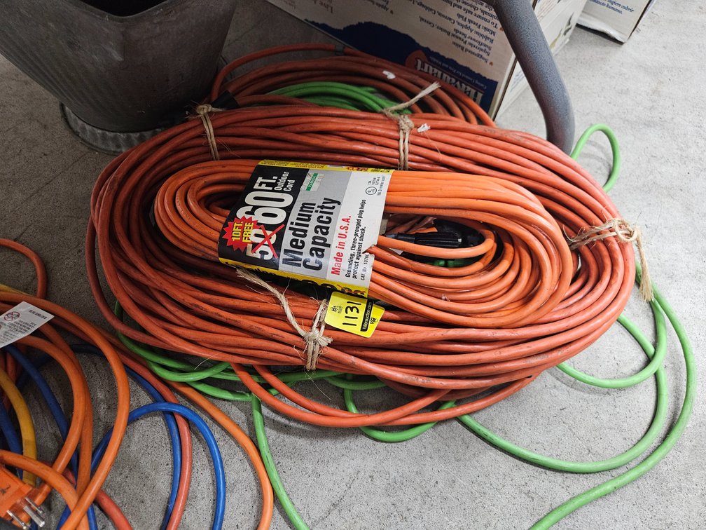 4 Extension Cords