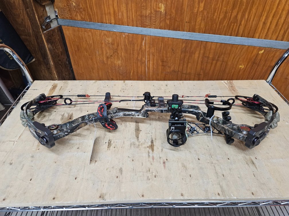 Matthews McPhearson Series Monster Compound Bow