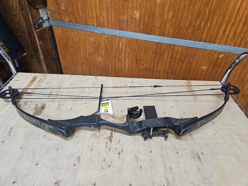 Alpine Hunter Compound Bow