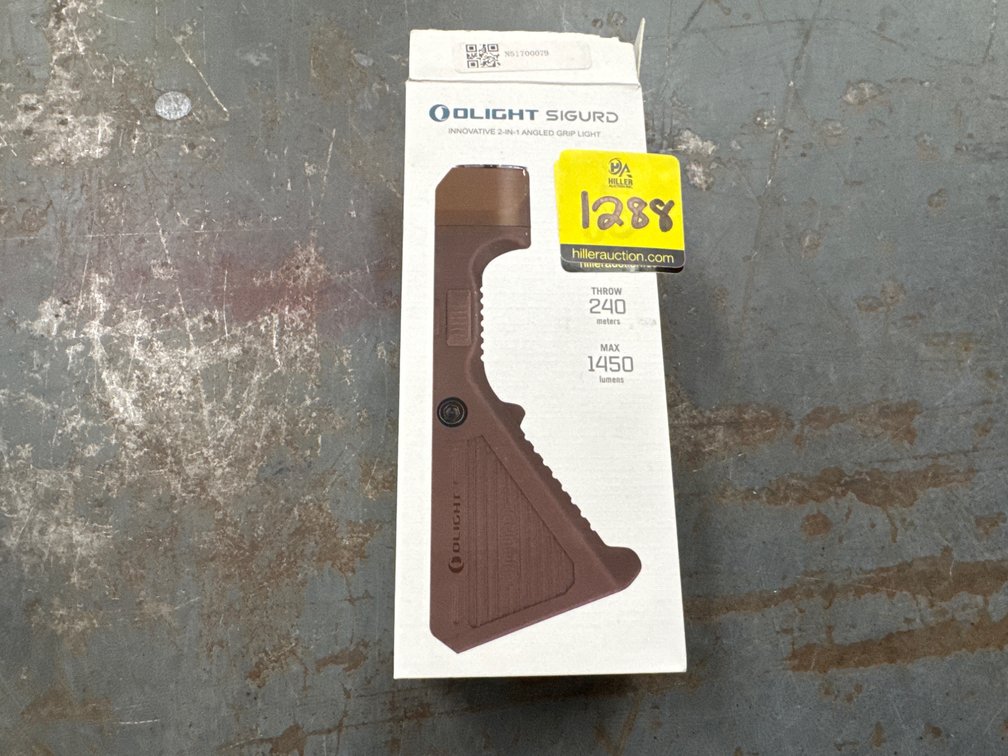Olight Sigurd Angled Grip Light