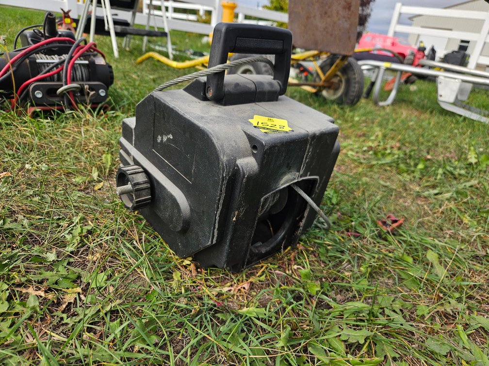 Hand Crank Winch